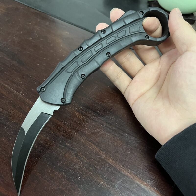 780903c6cab6c15aa1fe506e3c4cbd5-scaled-1.jpg Karambit OTF Knives - Karambit OTF KNIFE ztechknives.uk